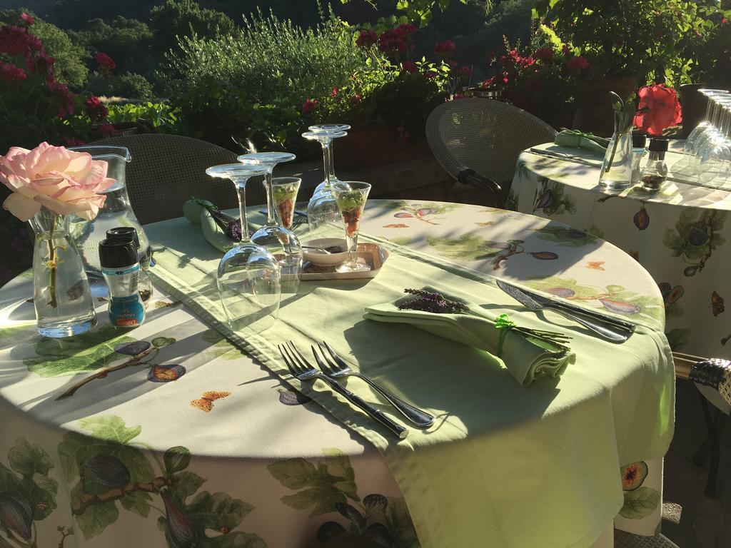 Le Grand Jardin Bed & Breakfast Lafare Bagian luar foto