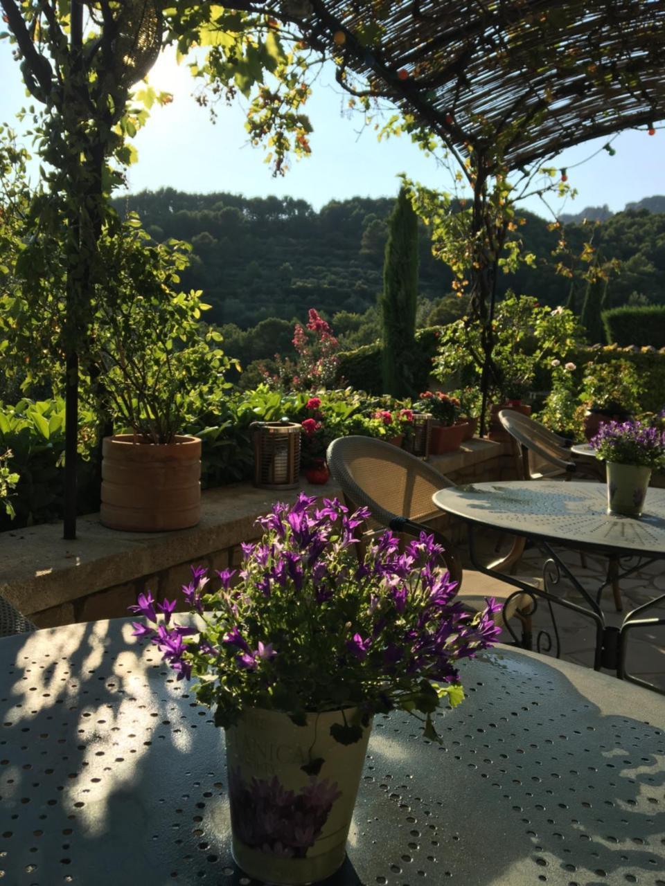 Le Grand Jardin Bed & Breakfast Lafare Bagian luar foto